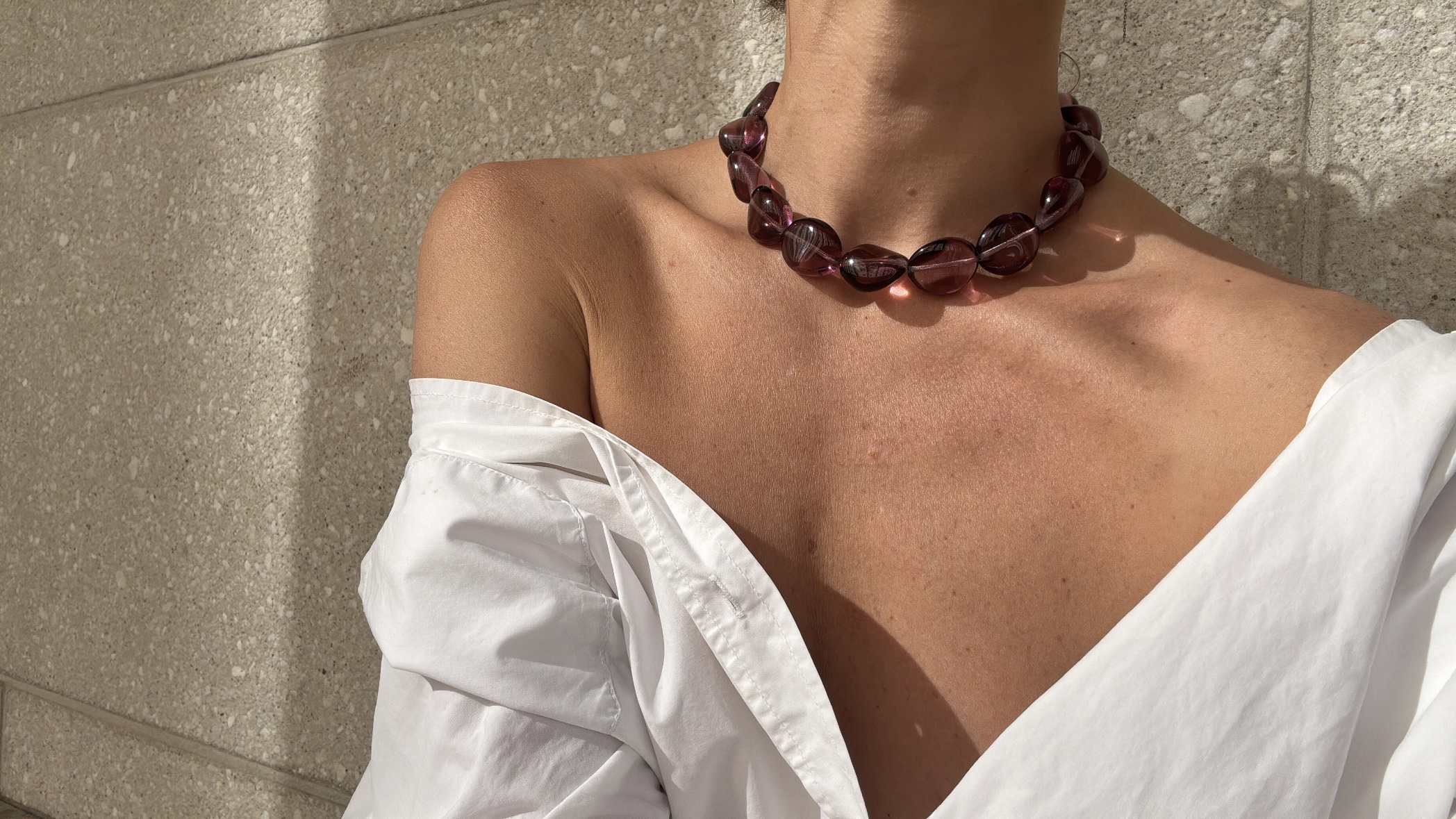 Glass beads 
Sterling silver hardware

47 cm length

Handcrafted in Berlin